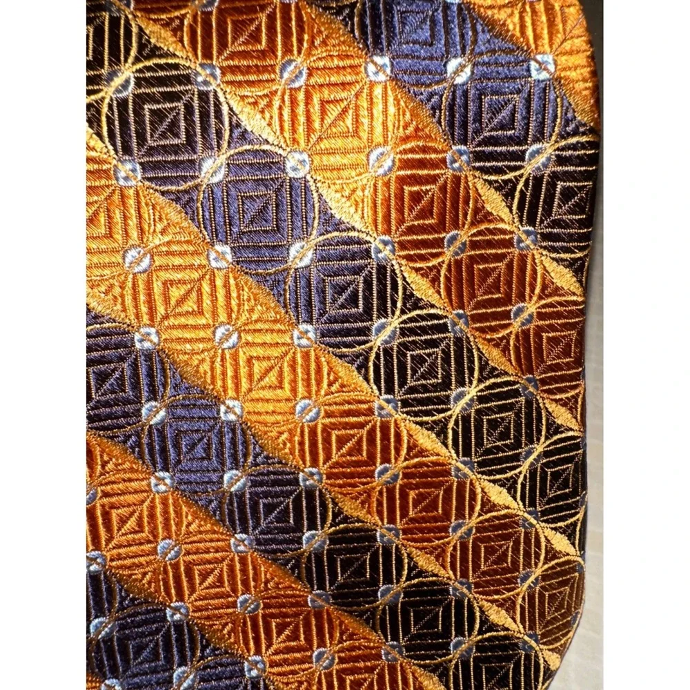 JOS.A.BANK SILK TIE 52‎ X 4